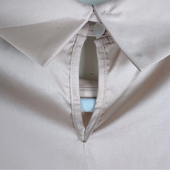 Harshman | Quiet Luxury Corp Core Perry Fold-over Neck Tunic Beige | S - Picture 9 of 16